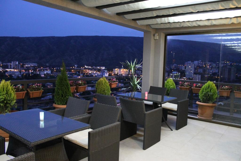 Dolabauri Hotel Tbilisi Exterior foto